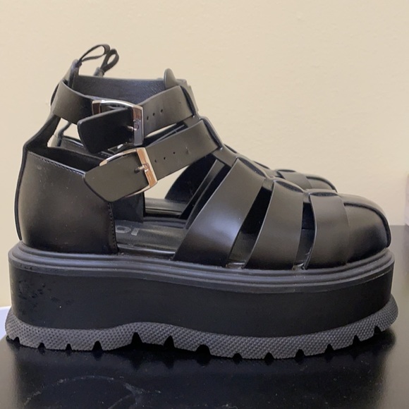 KOI PLATFORM SANDAL - Picture 3 of 5